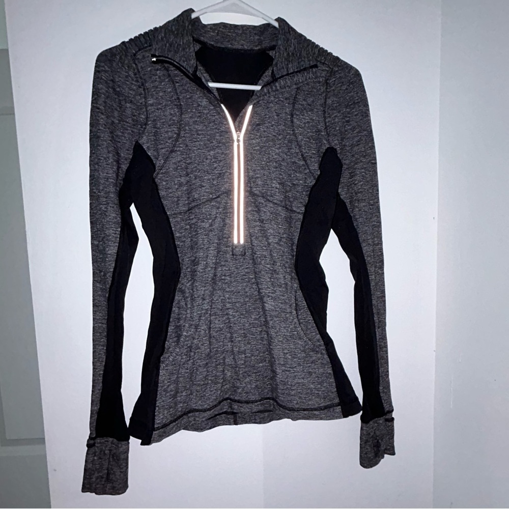 Lululemon Quarter Zip Size 6 - Picture 3 of 5